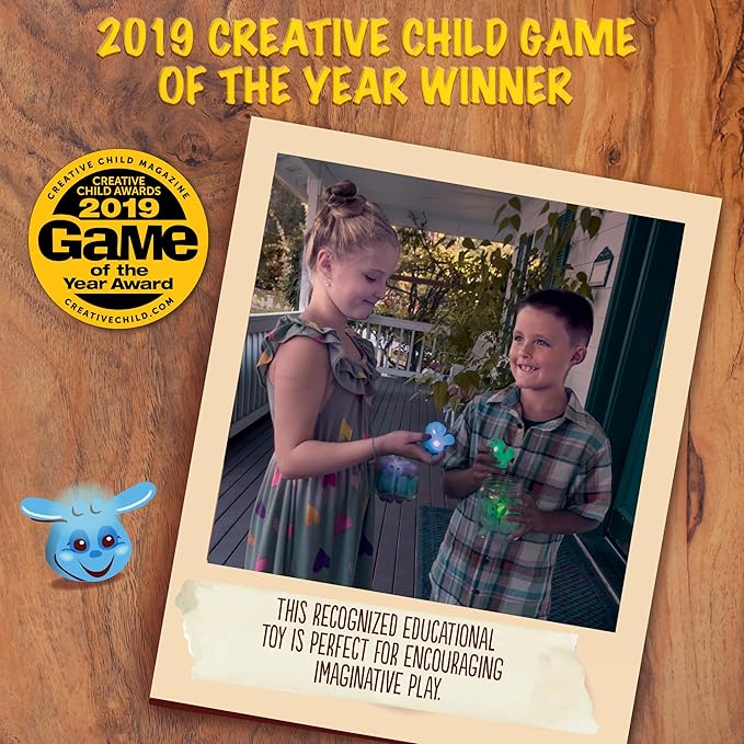 Toysmith Chasing Fireflies Kids Game - The Game of Shine & Seek - Interactive Games for Kids - Indoor & Outdoor Game - for Ages 3+, Blue,Green